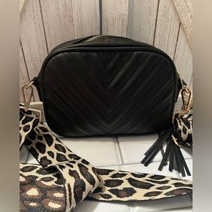 Elegant Black Chevron Crossbody Bag with Leopard Strap